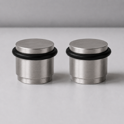 NOX Round – Türstopper aus Massivmessing